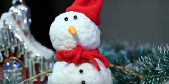 Снеговик своими руками 2024 – украшаем дом любимым новогодним персонажем
