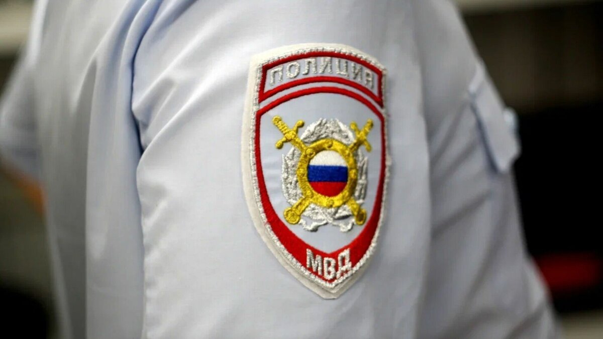     Ново-Савиновский суд Казани оштрафовал на 35 тысяч рублей сына начальника управления Росгвардии по Башкортостану Дмитрия Бурдо. Он работал в органах внутренних дел, откуда его уволили спустя время. Соответствующая информация содержится в приговоре, опубликованном в картотеке дел суда.