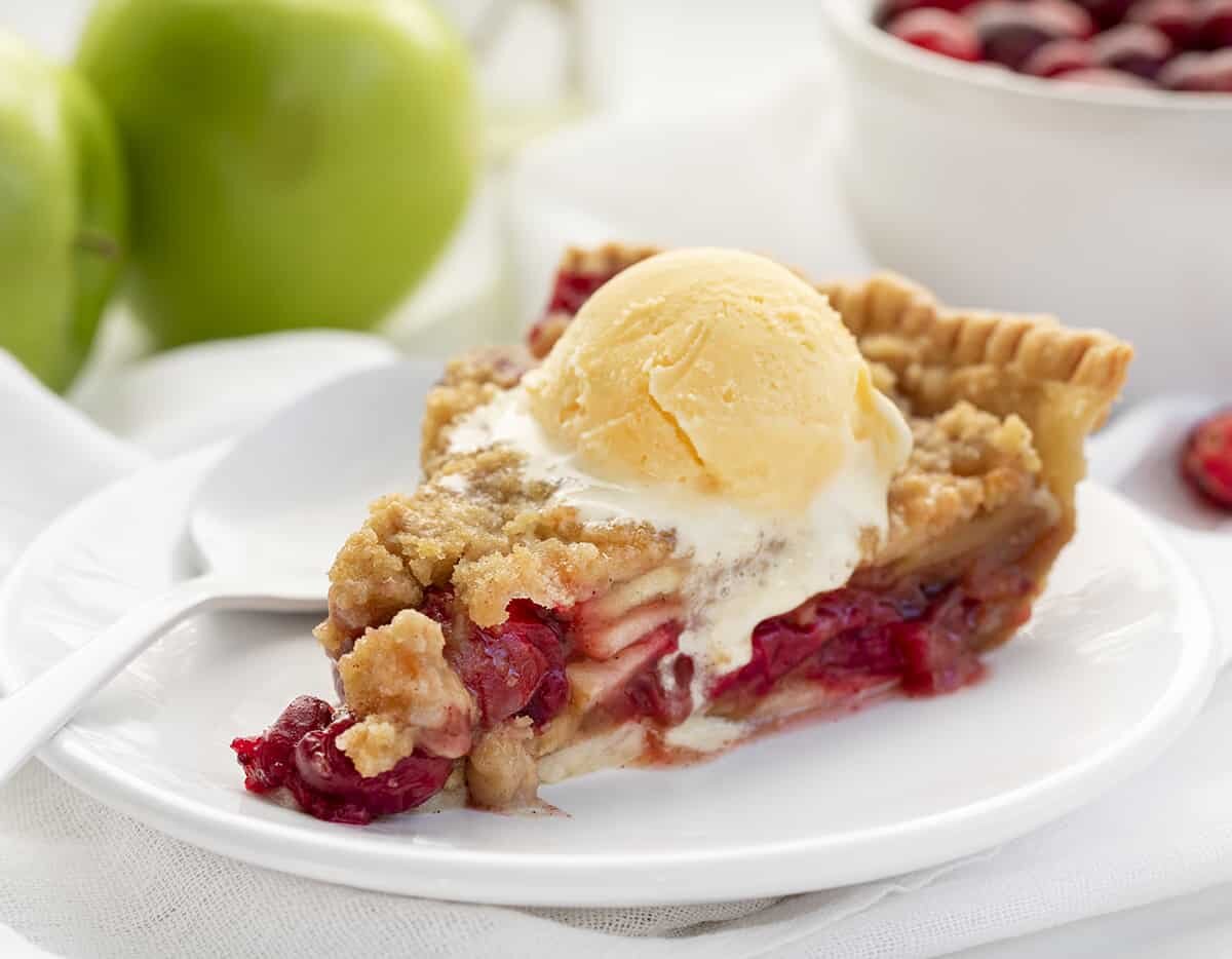 Cranberry pie