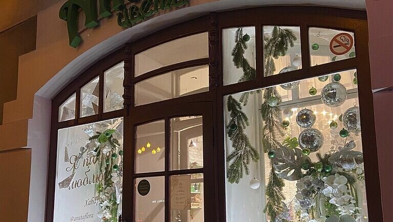     На аппаратном совещании мэр Хабаровска дал поручение своим заместителям начать активную подготовку к главному зимнему празднику.