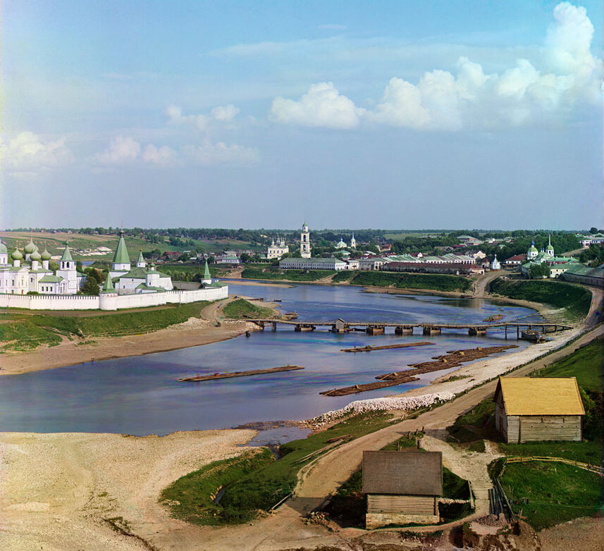 Старица на фото Сергея Прокудина-Горского, 1910-е 