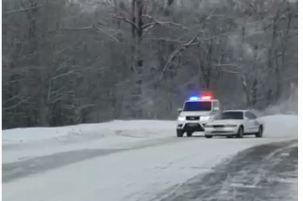    В Петербурге пырнули ножом и похитили жителя Москвы