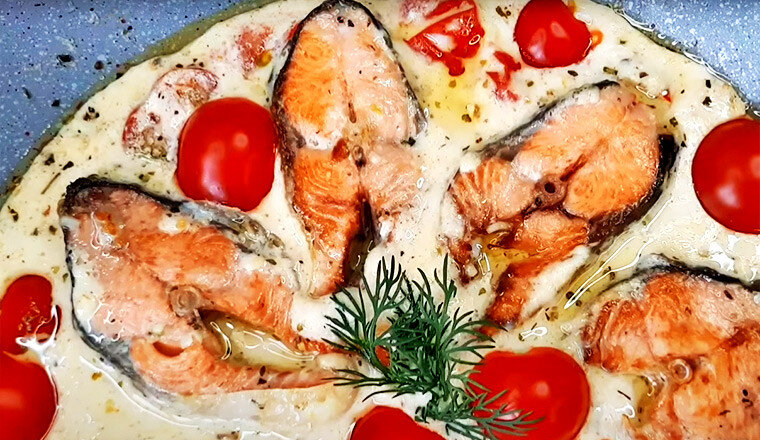 Красная рыба со сливками в сырном соусе это вкусный и полезный ужин. Рецепт простой и быстрый. ЗА ПОДПИСКУ И ЛАЙКИ БЛАГОДАРЮ!!!😉 🌐МОИ СОЦ. СЕТИ: присоединяйтесь)🤗 🔹️ВК - https://vk.