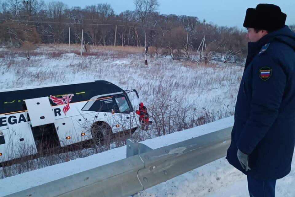     Авария случилась в 6:30 утра недалеко от села Троицкого  Прокуратура Хабаровского края