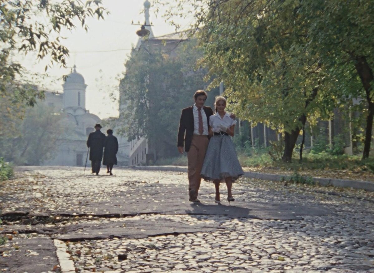 «Покровские ворота», 1983
