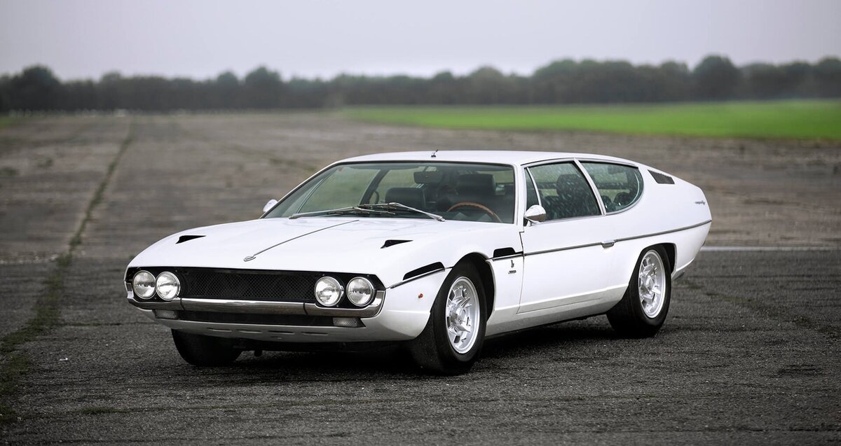 Вид спереди © Classic Driver