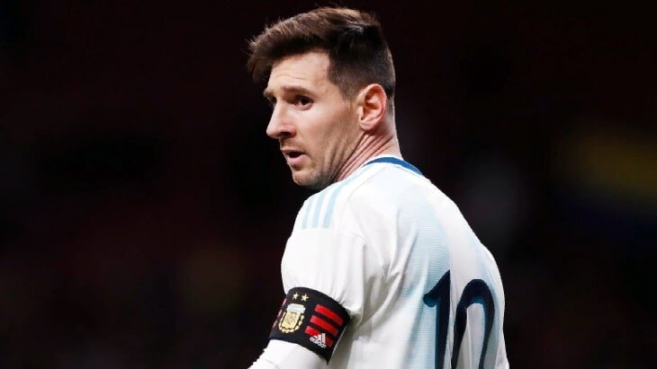 Шо, опять ? Аргентина начинает турнир с сухого поражения от Колумбии