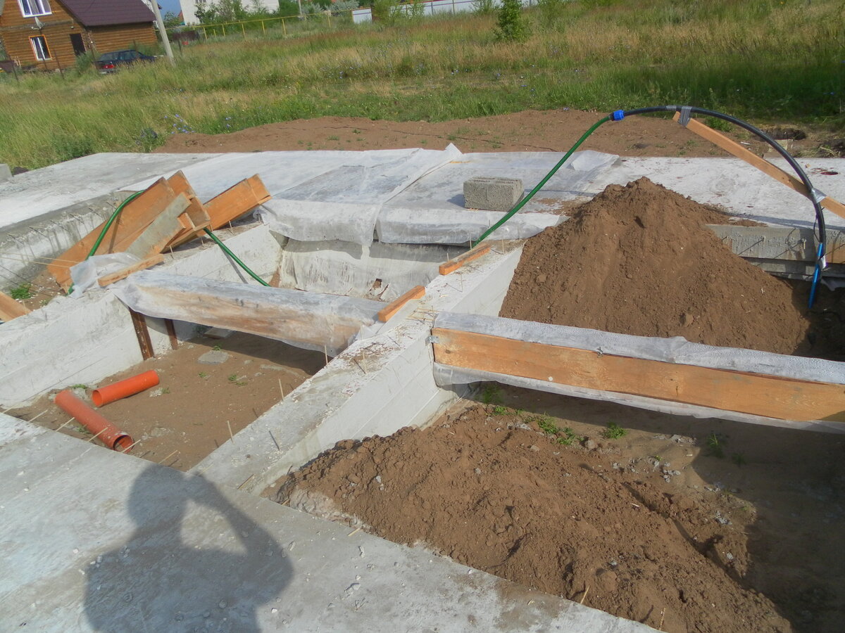 Строю фундамент