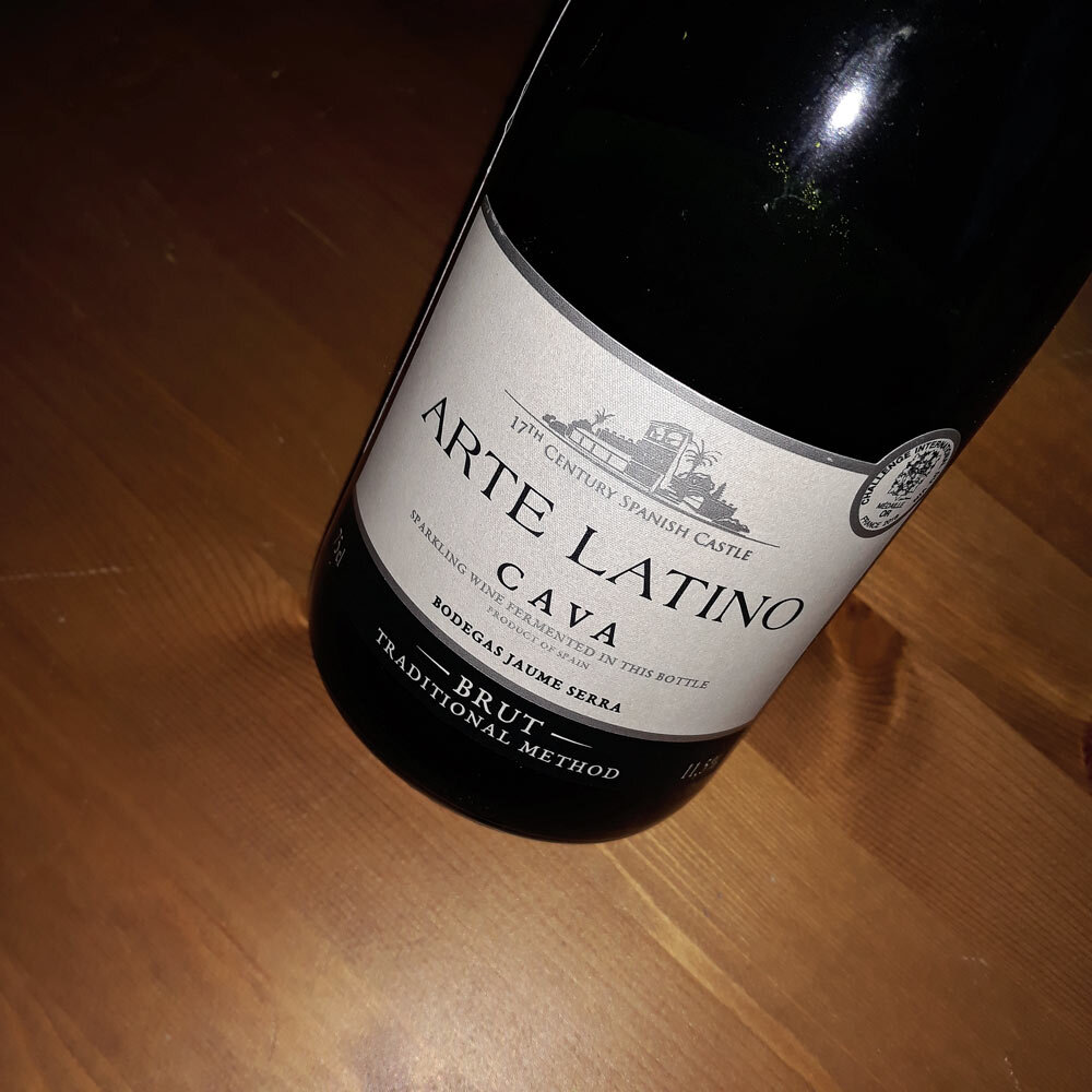 Arte latino cava винодельня. шампанское arte latino cava. шампанское arte latino. кава латино. брют 0.