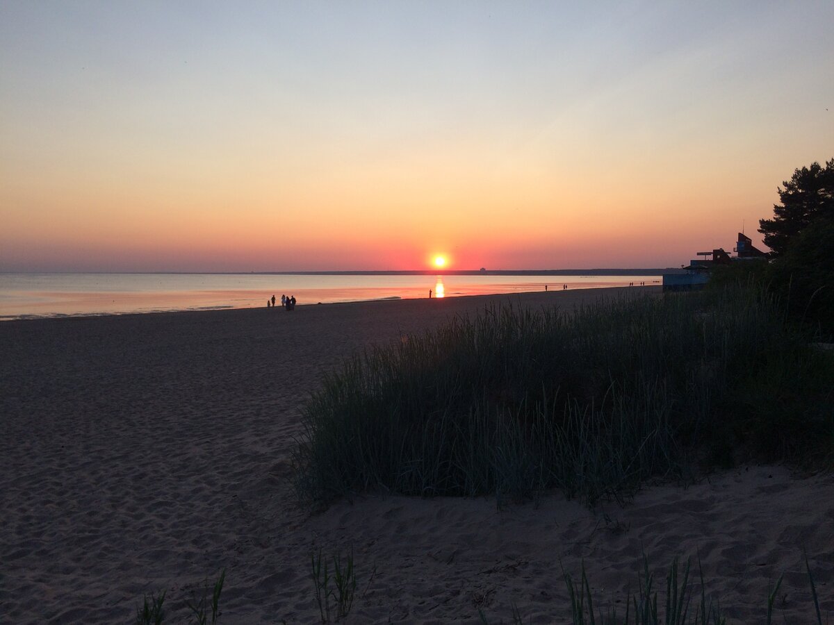 А какие тут красивые закаты солнца бывают, ммм... Фото автора