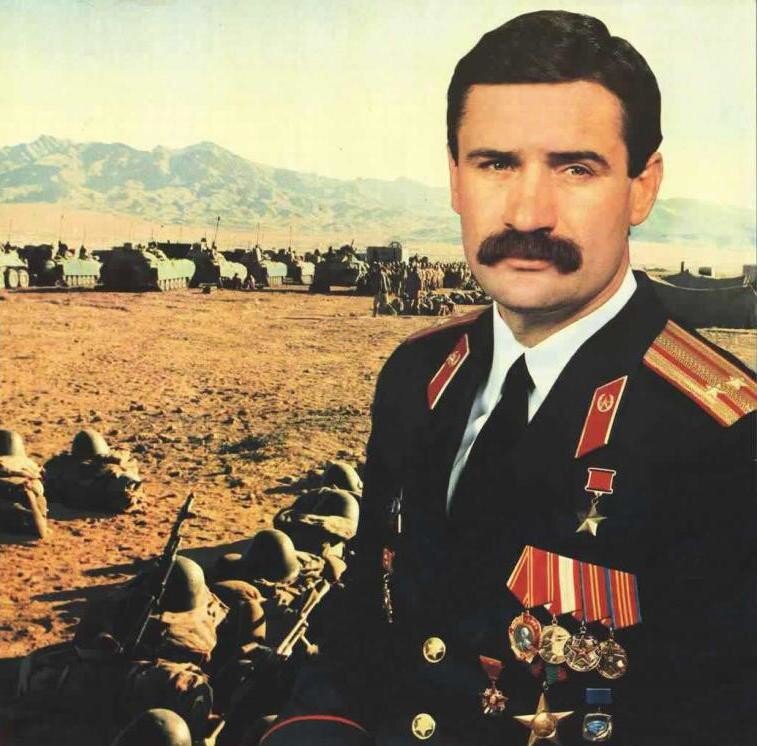 Герой Советского Союза Руслан Аушев 