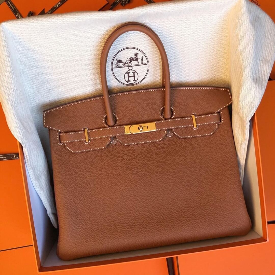 Сумка биркин оригинал. Сумка Hermes Birkin 35. Hermes Birkin Bag 35cm Gold Togo Leather. Сумка Hermes Birkin Luxxy. Сумки Гермес Биркин Голд.