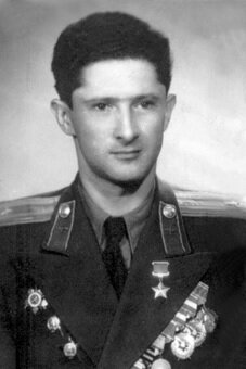 Генрих Борисович Гофман. Фото с сайта ru.wikipedia.org