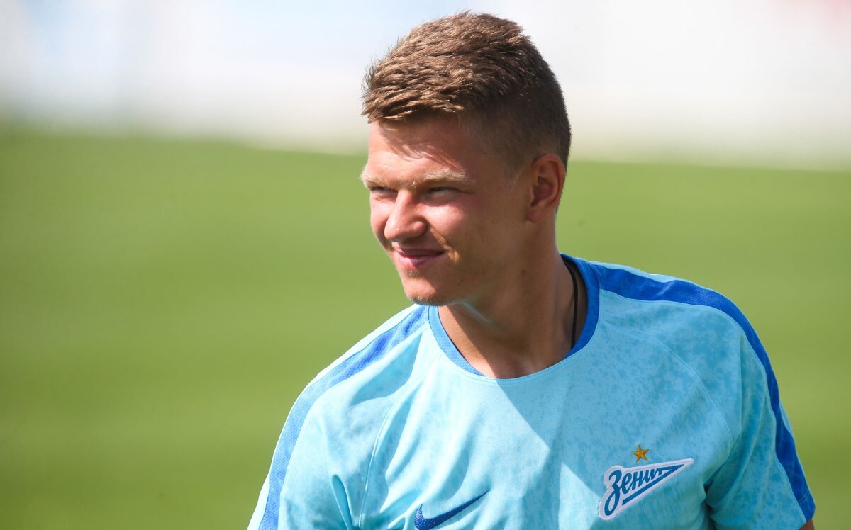 Олег Шатов на тренировке «Зенита»