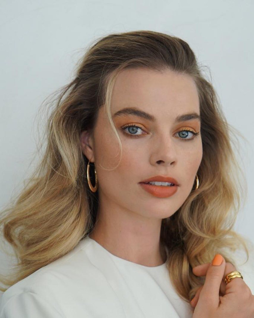 @margotrobbie