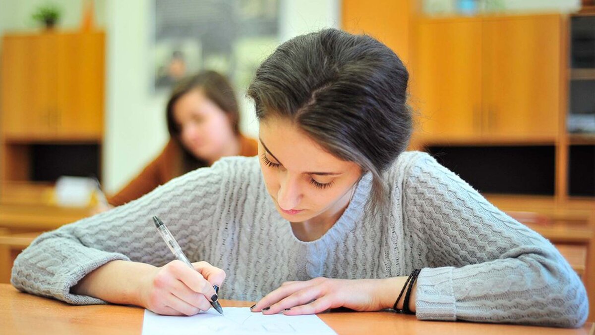 Какие предметы чаще всего выбирают для сдачи на ЕГЭ 2020?