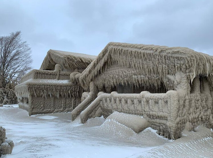 Источник: @towering_q
