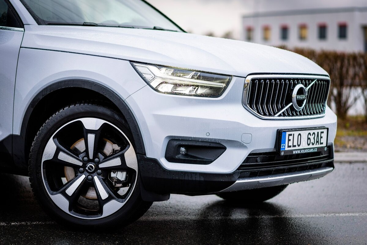 Маленький внедорожник Volvo XC40 на первом тесте | Лучшие авто | Дзен