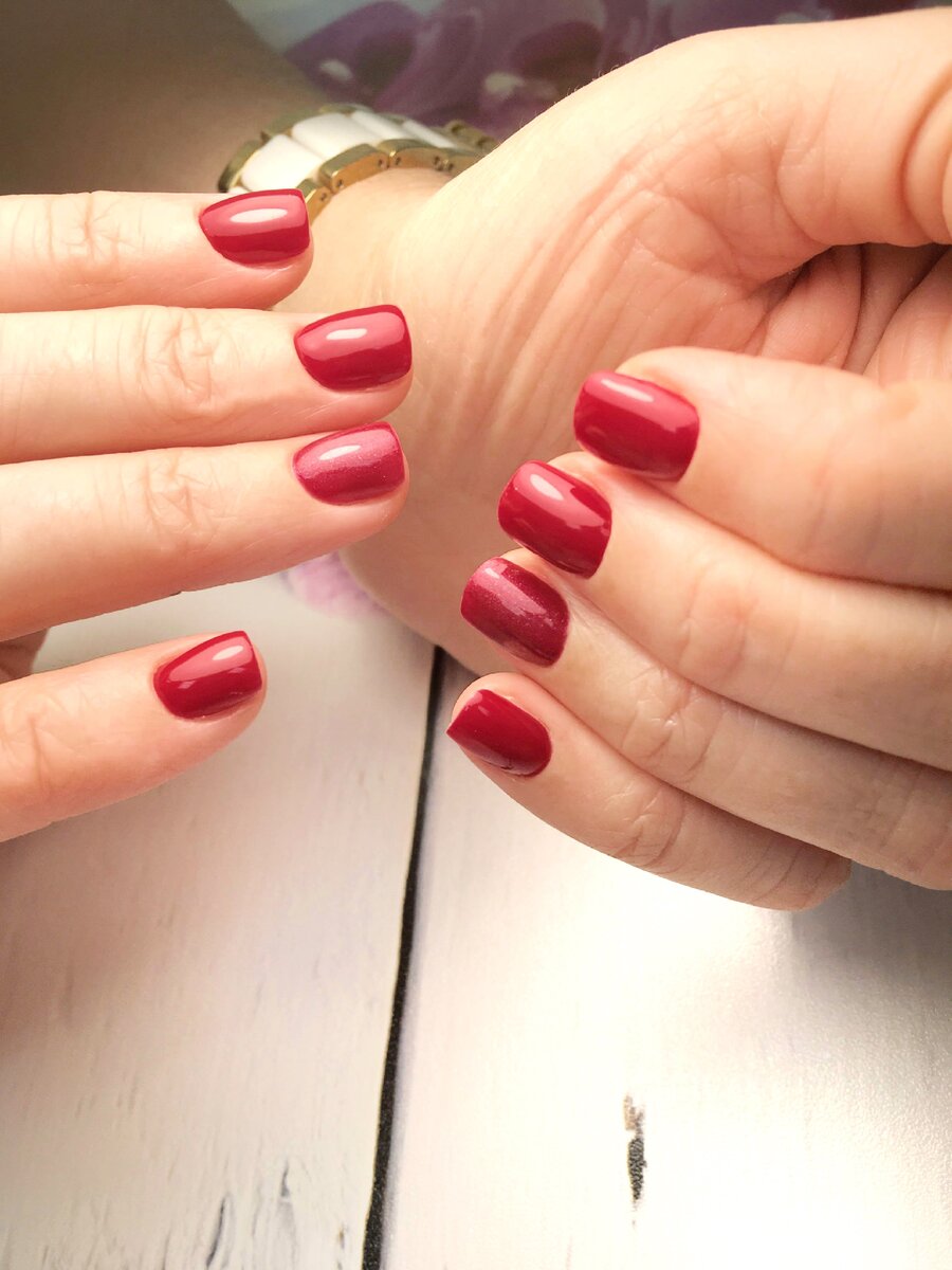 Такие ногти, сам себе клиент сделать не сможет