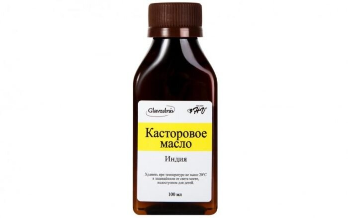 Касторовое масло размягчает ткани папилломы и обеззараживает их
