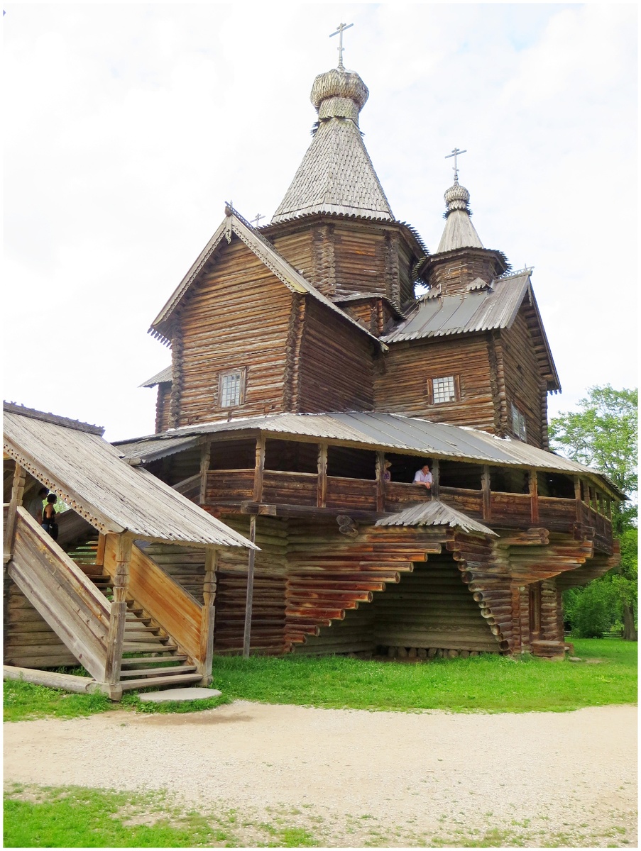 Церковь Рождества Богородицы 1539 года из села Передки Боровичского района