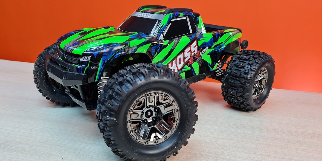 Новый Traxxas HOSS, радиоуправляемый монстр.