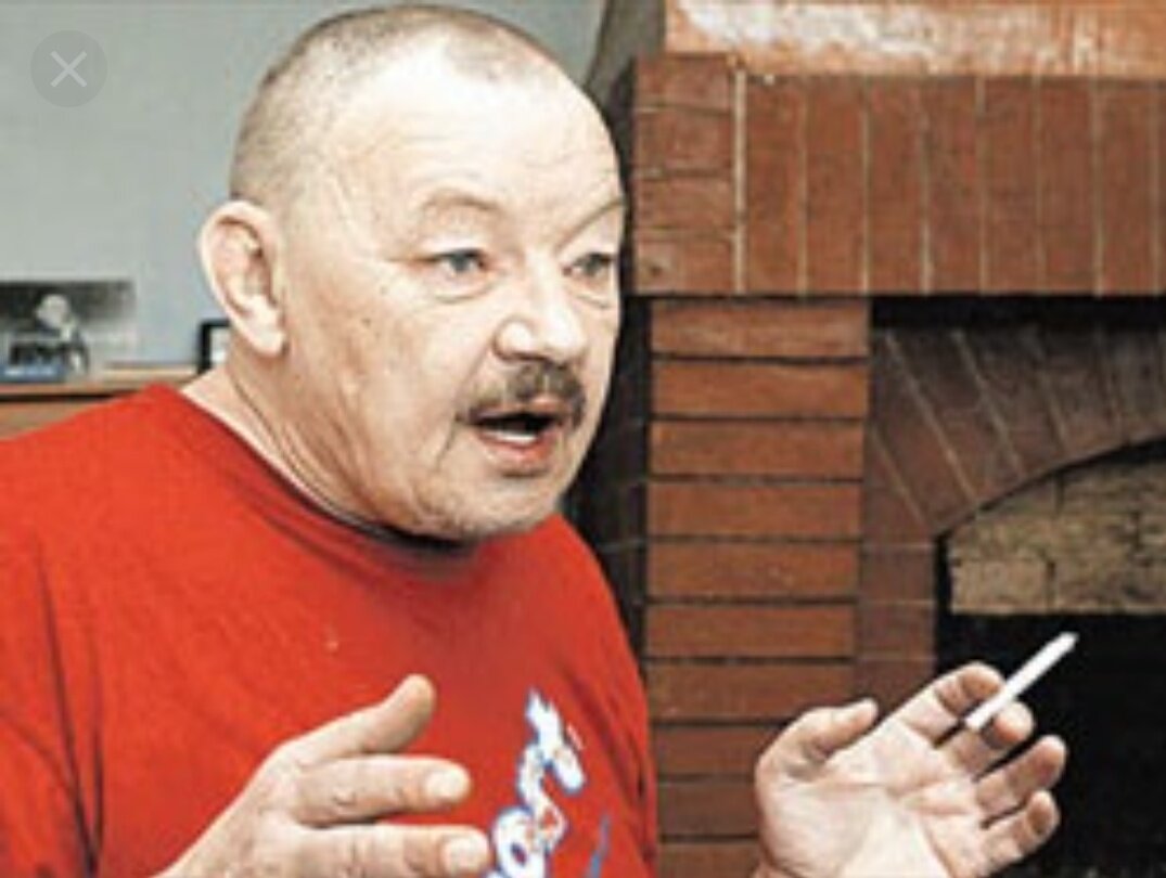 Актер михаил кононов биография личная жизнь Михаил Кононов. Мама актера, которая погубила ему жизнь и жена, которой он запре