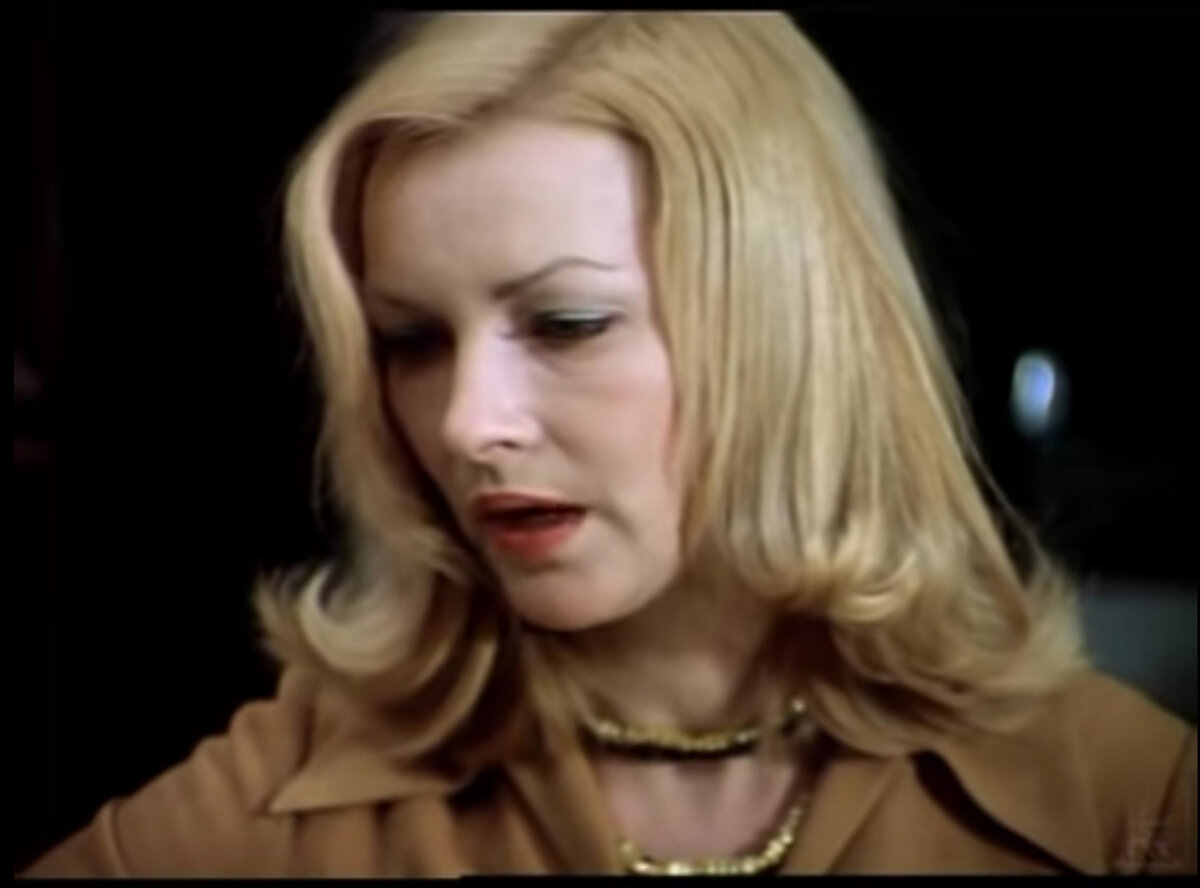 Барбара Брыльска в картине "Ирония судьбы, или с лёгким паром".