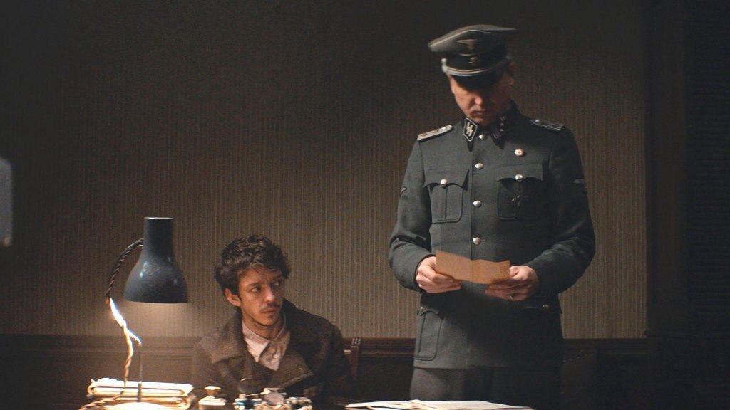 Кадр из фильма «Уроки фарси»