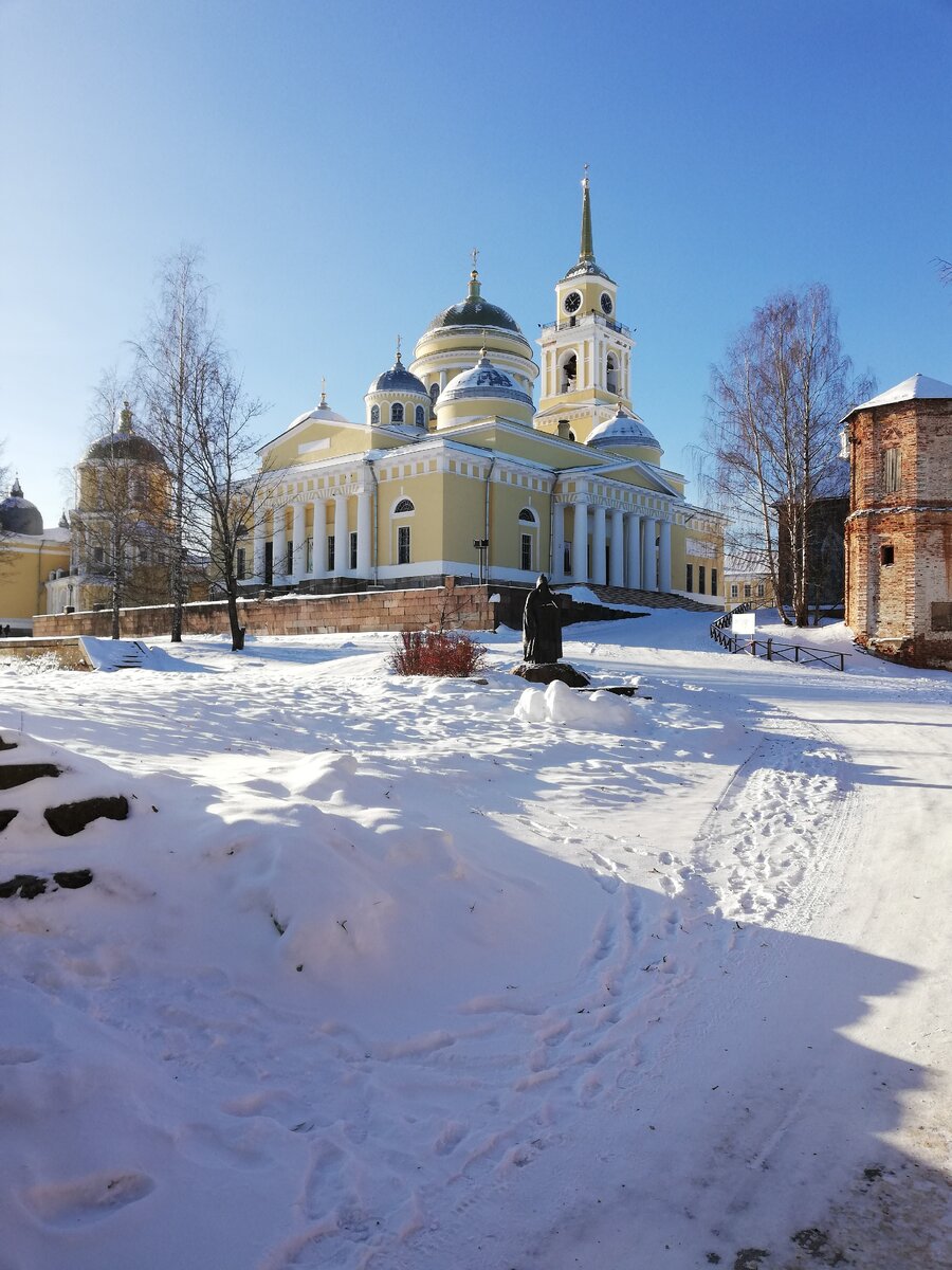 Нилова пустынь