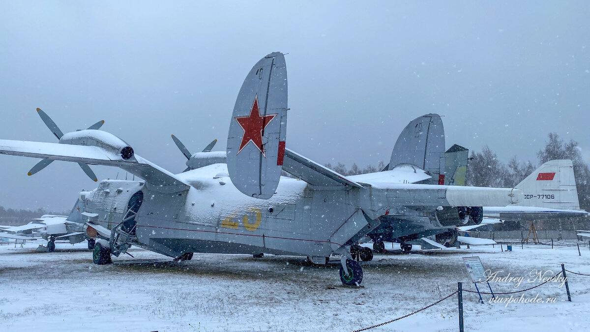 Музей военной авиации, заброшенные пионерлагерь и база отдыха. Монино,  Лосино-Петровский | Заметки о путешествиях | Дзен