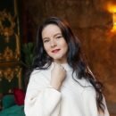 Мы вышли на 1 тысячу стеблей в неделю и уже весной планировали увеличить закупки. Если бы не пандемия — в апреле продавали бы 6 тысяч стеблей в неделю. Но из-за ограничений пришлось заморозить канал. 
Ольга Новикова
Автор ютуб-канала CrazyFlorist