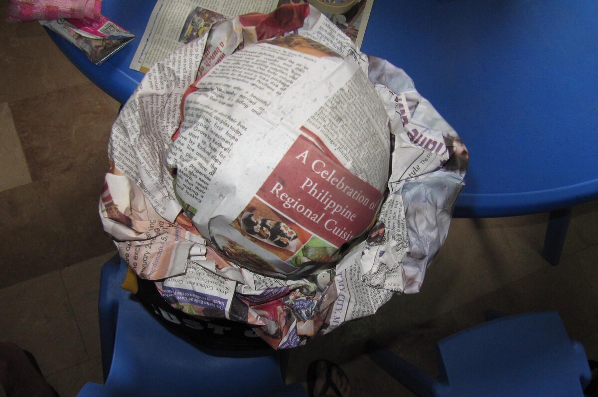 Оригами шлем самурая из газеты