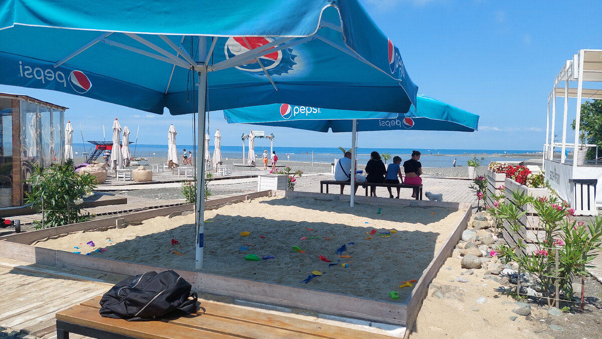 Песочница в теньке