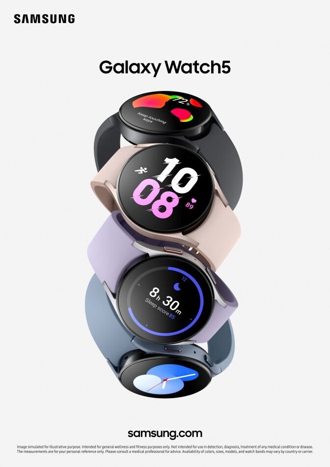 Главное отличие Galaxy Watch5 Pro от обычной версии — титановый корпус повышенной прочности, комплектный спортивный ремешок D-Buckle и еще более емкий аккумулятор. Утверждается, что он на 60% больше, чем в Watch4.   
 Galaxy Watch5 Pro доступны только в одном варианте 45 мм (SuperAMOLED-дисплей 1,4 дюйма) и двух цветах — Black Titanium и Grey Titanium.   
 Все модели работают на чипе Exynos @920 с тактовой частотой 1,18 ГГц. Объем оперативной памяти составляет 1,5 Гб, а постоянной — 16 Гб. Версия Bluetooth — 5.2. Все версии работают на Wear OS 3.5 с фирменной оболочкой Samsung.   
 Старт продаж намечен на 26 августа, а предварительный заказ компания откроет уже сегодня. Все, кто им воспользуется, могут получить скидку в $75 на двойное беспроводное зарядное устройство.   
 Стоимость Galaxy Watch5 составляет $279,99, а версия с LTE стоит $329,99. Galaxy Watch5 Pro будут продаваться за $449,99 за обычную версию и $499,99 за часы с LTE.Ежегодная презентация Samsung Galaxy Unpacked в самом разгаре, и компания только что представила двое новых смарт-часов — Galaxy Watch5 и Galaxy Watch5 Pro.   
 По заявлениям компании, новые часы еще лучше отслеживают фазы и качество сна, предлагают еще больше вариантов внешнего вида, а также повышенную прочность корпуса.   
 Новые Galaxy Watch5 оснащены биоактивным датчиком Samsung BioActive. Он умеет измерять частоту сердечных сокращений, уровень кислорода в крови, а также уровень стресса. Кроме того, часы могут отслеживать график ЭКГ. Точность датчиков повышена благодаря увеличенной поверхности соприкосновения часов с кожей. А еще девайс умеет измерять температуру тела — и все эти датчики работают одновременно, не мешая друг другу.   
 Данные, собранные со всех перечисленных сенсоров, служат, помимо прочего, для измерения состава тела. Этот показатель часы используют, чтобы отслеживать самочувствие владельца и предлагать ему способы его улучшить — например, вовремя пить воду или сделать несколько упражнений.   
 Часы поставляются в двух вариантах: 40 мм (SuperAMOLED-дисплей 1,2 дюйма) и 44 мм (SuperAMOLED-дисплей 1,4 дюйма). Доступны четыре цвета: графит, сапфир, розовое золото и серебро.   
 Аккумулятор в новых Galaxy Watch5 был увеличен на 13%, и теперь всего 8 минут зарядки позволят часам отслеживать ваш сон в течение 8 часов.   
 Samsung утверждает, что впервые в линейке установила в часы сапфировое стекло повышенной прочности — по словам компании, оно на 60% прочнее, чем в Galaxy Watch4. Аксессуар работает с Google-ассистентом и скоро сможет прокладывать маршруты в Google Maps без использования смартфона.📷    Watch5
