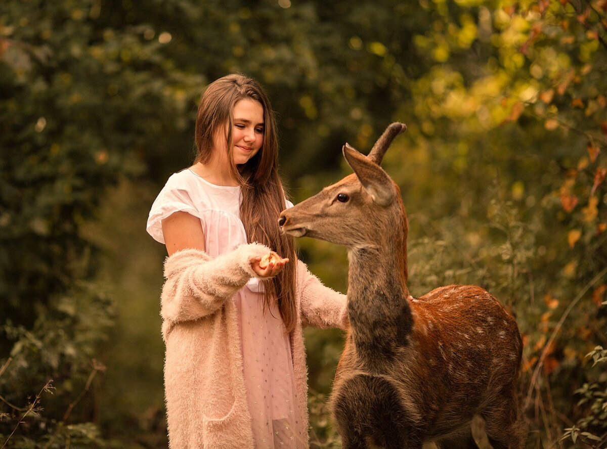 Собрала подборку из интернета, чтобы вы представляли, как это :) Листай ->