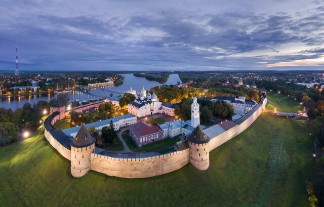    Новгородский кремль. Великий Новгород (cc) АНО Русь Новгородская