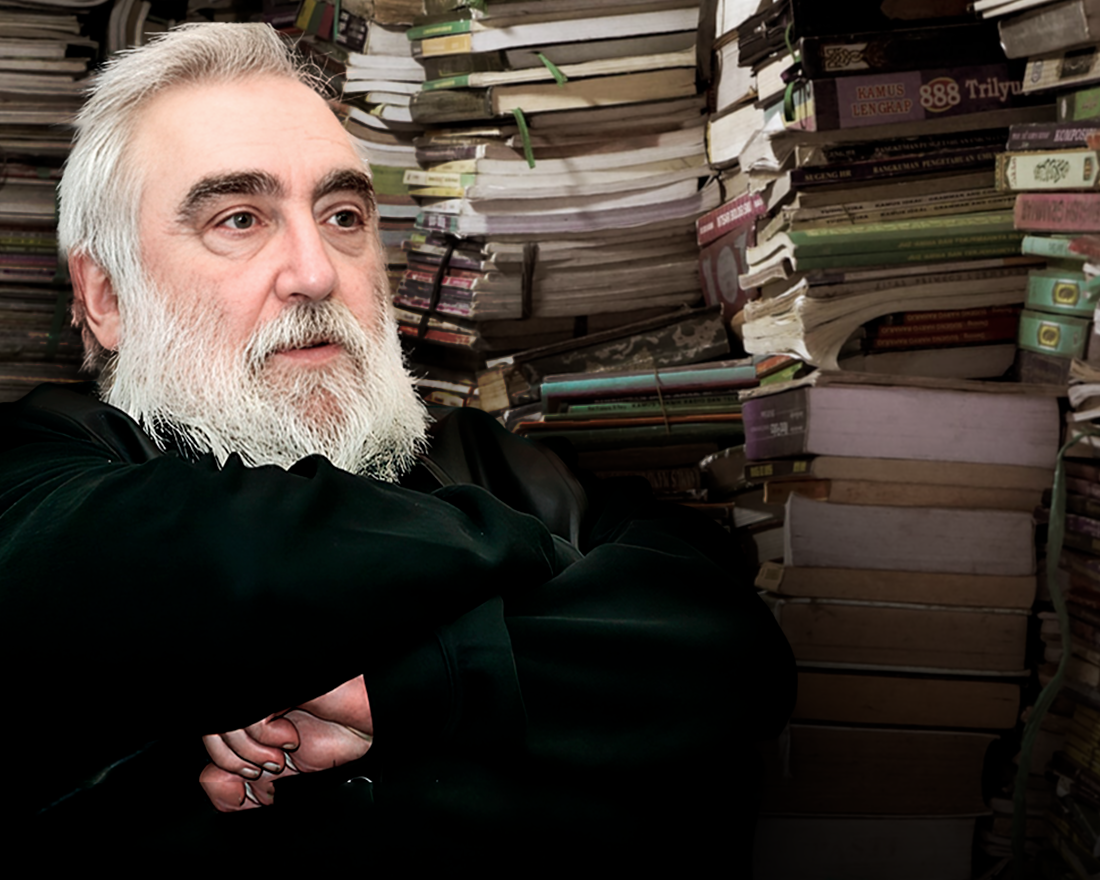 1. Виктор Леонидович Топоров — отечественный литературный обозреватель, критик и редактор & Photo by Carles Rabada on Unsplash