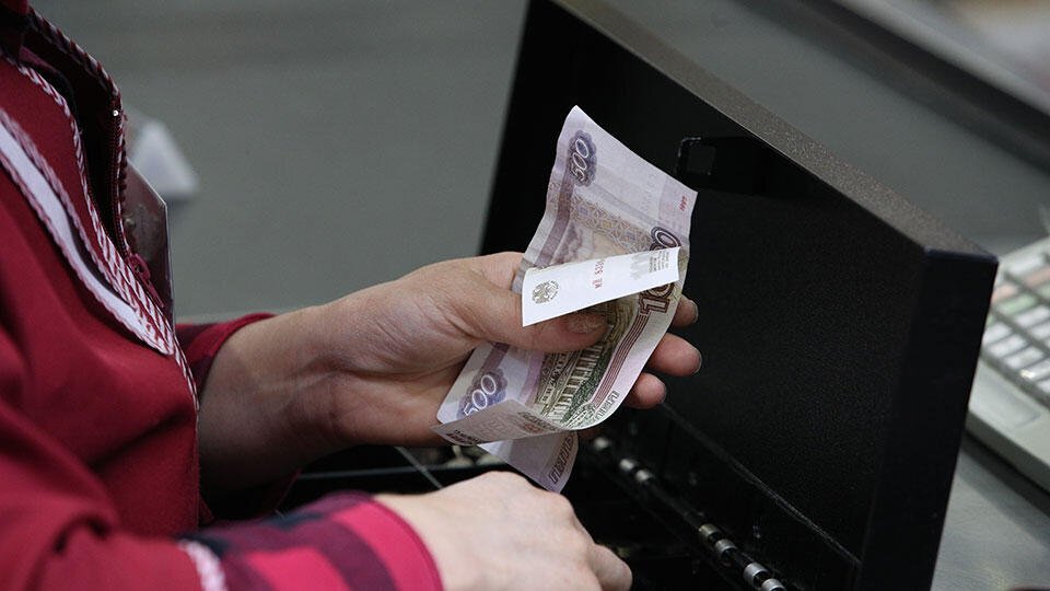     Юрист рассказал, кто в России может не платить налоги в 2022 году Известия/Дмитрий Коротаев