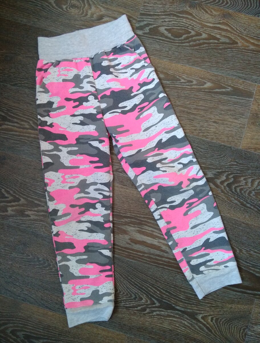 спортивные штаны