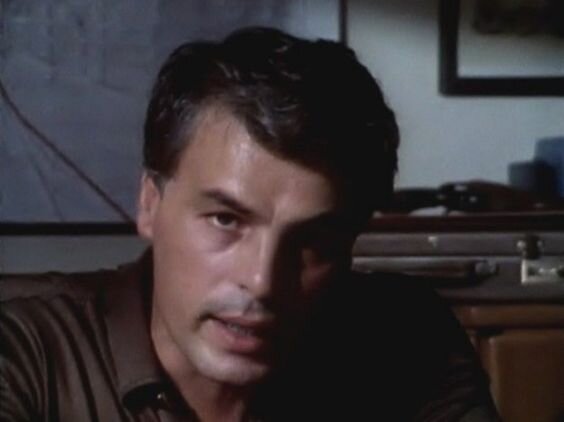 Микелле Плачидо в роли комиссара Коррадо Каттани в сериале "Спрут" 1984 год 
