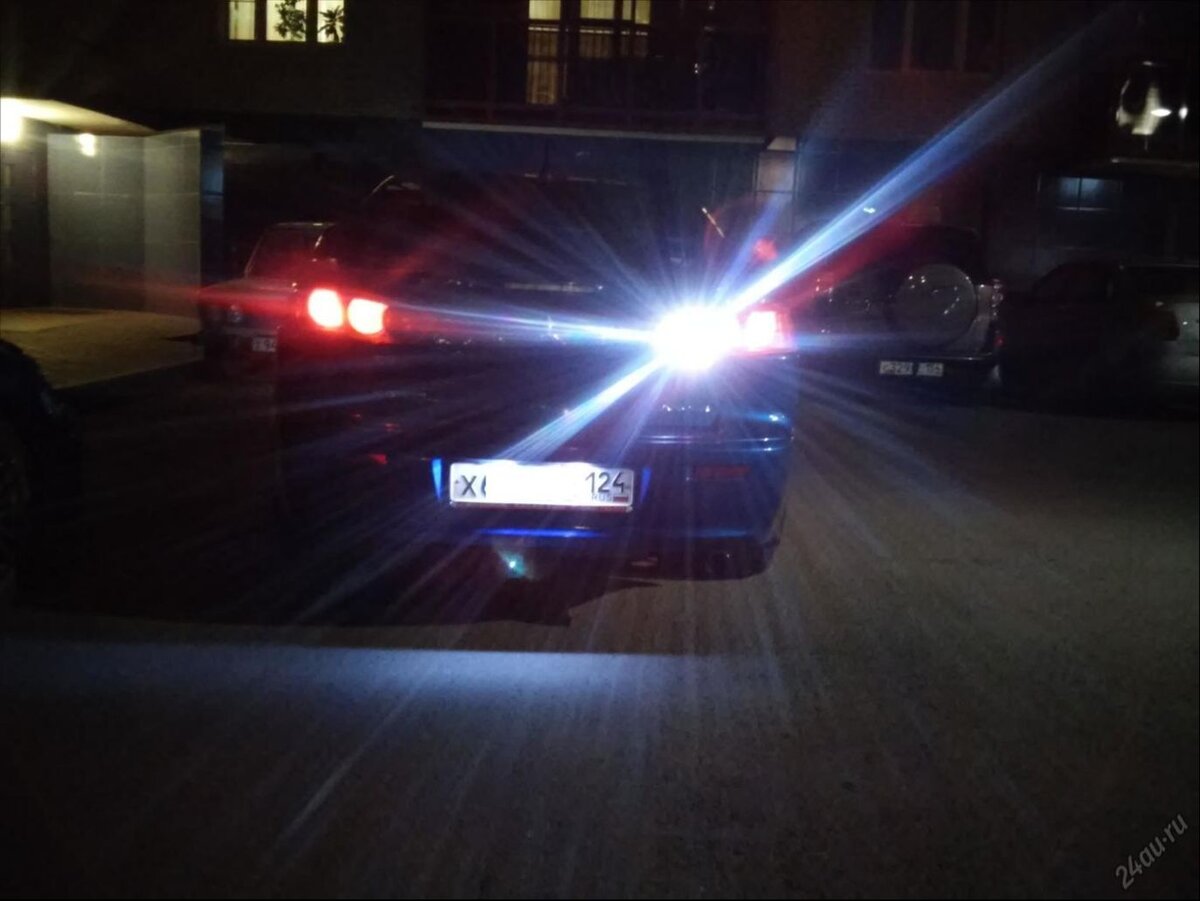 Отсутствует уличное освещение. Не горит фонарь на улице. Почему не горят фонари на улице. Фонарик загорелся. Почему горит фонарь.