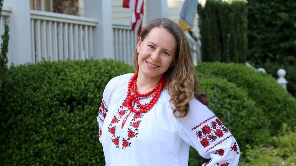 "Товарищ" Козлова-Пэйнтс - лютый фанат СССР.