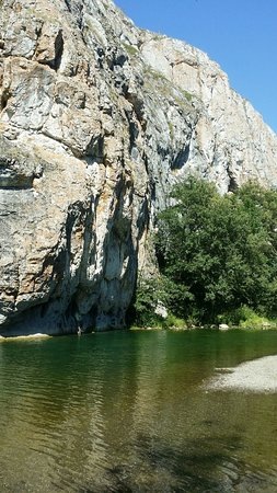 фото с интернета но это и есть вид с той поляны