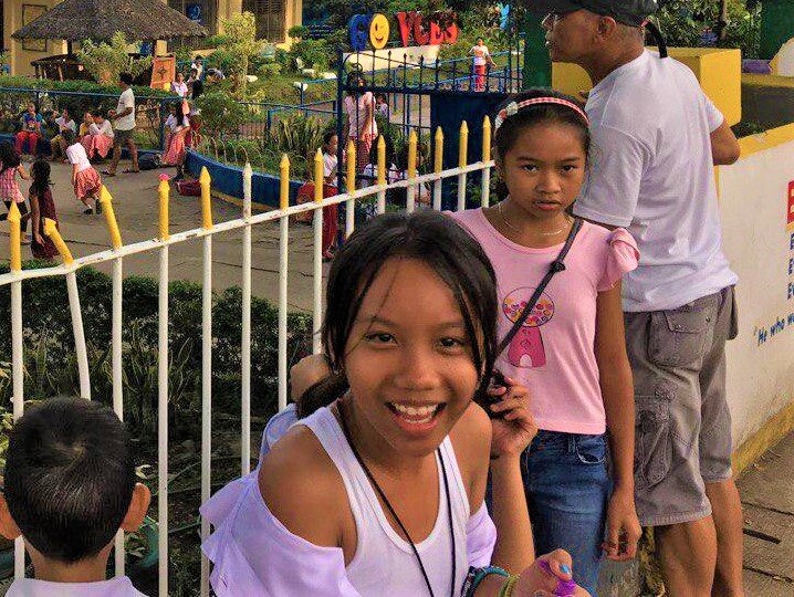 Одна из школ