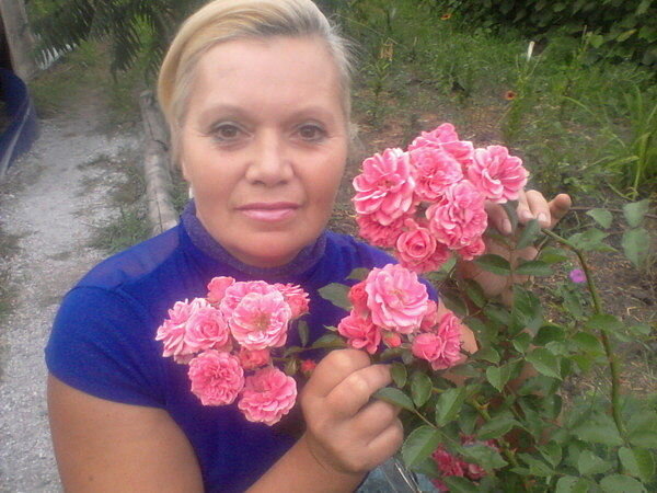 Все мои красавицы выросли из черенков.