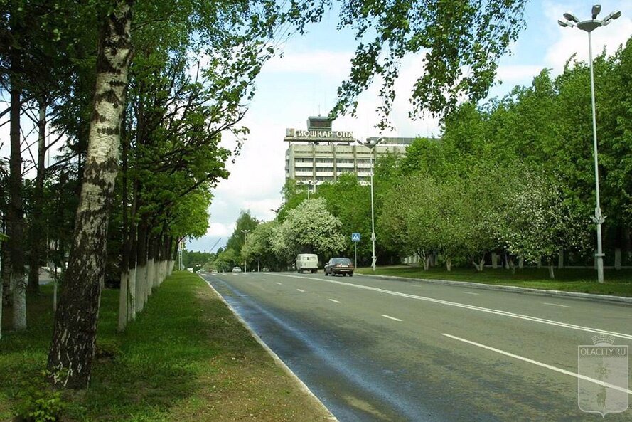 Фото начала мая 2002 года. Автор Е. Горбунов.