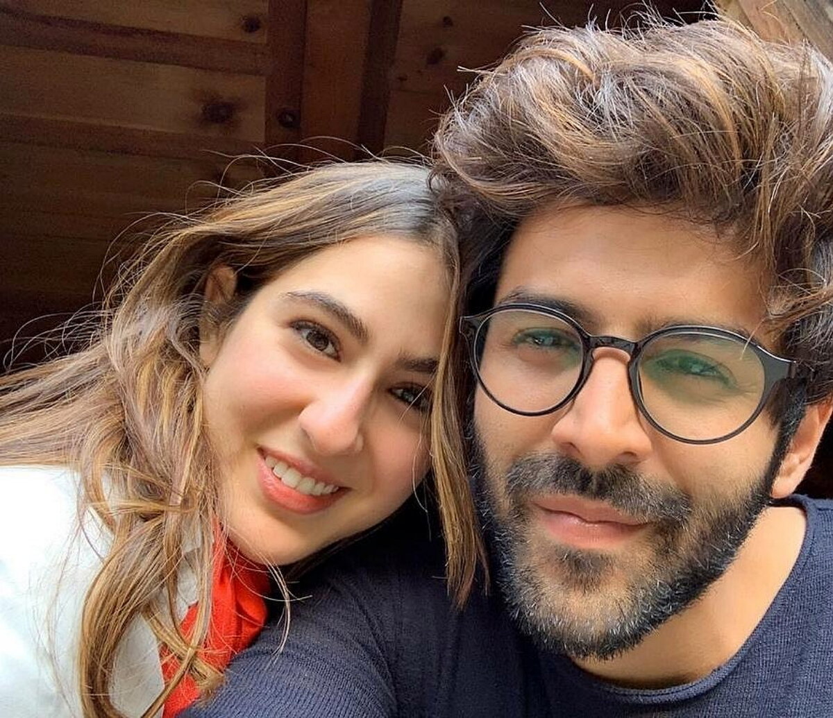 Сара Али Кхан и Картик Аарян / источник: instagram.com/kartikaaryan/