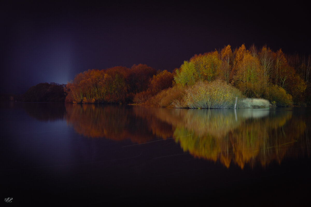 Осенние краски ночью    