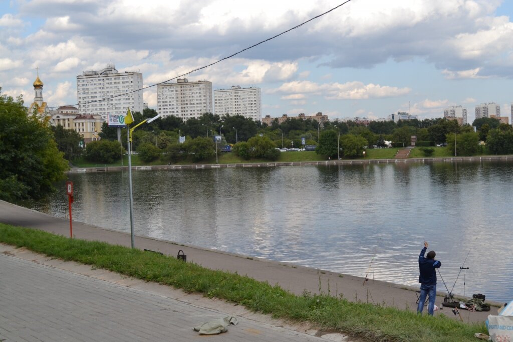 Есть ли рыба в Москве-реке, и можно ли её есть?
